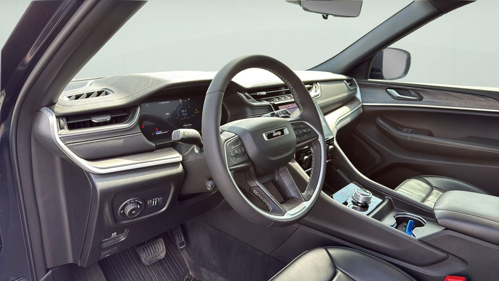 2024 Jeep Grand Cherokee