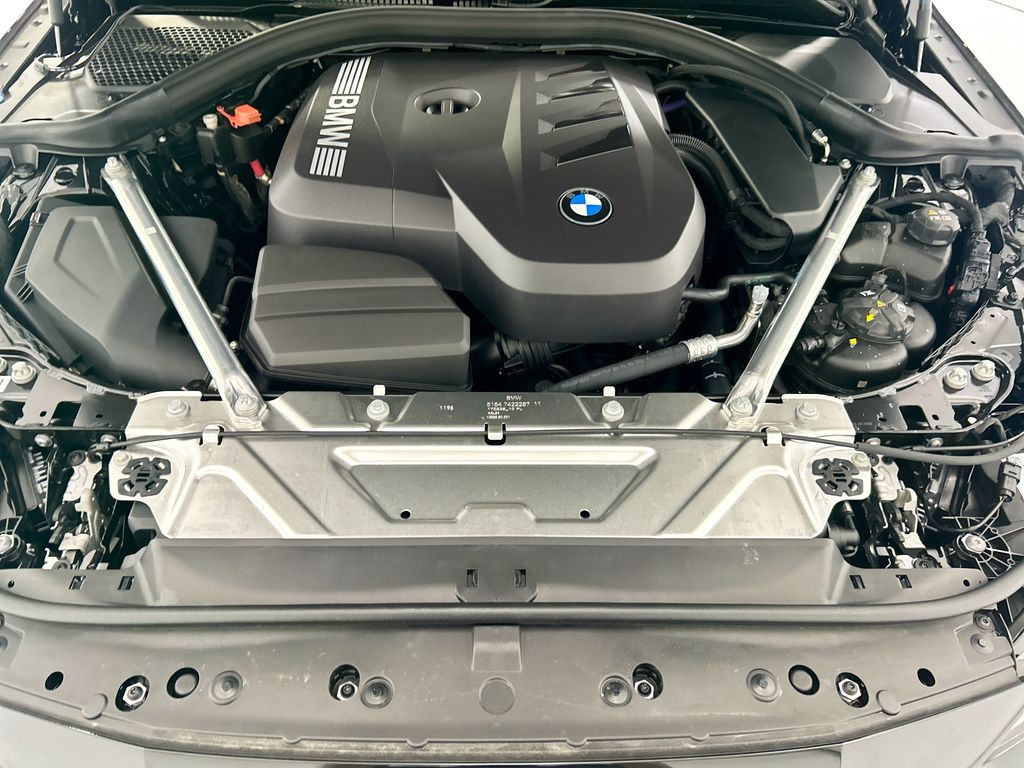 Thumbnail: 2027 BMW 4 Series - 25