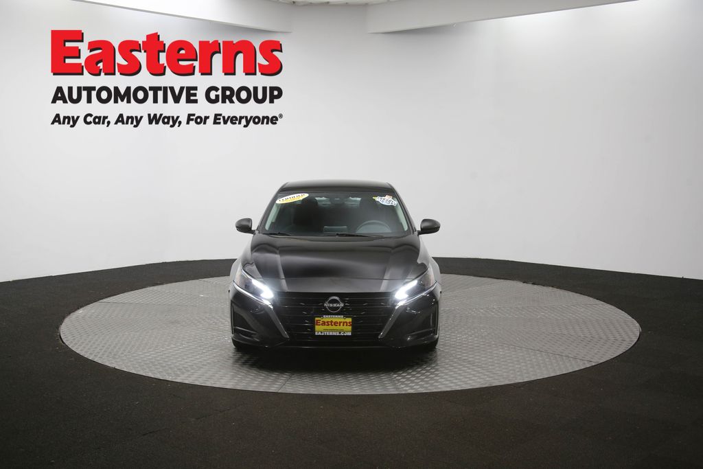 Used 2024 Black Nissan 2.5 SV image 49