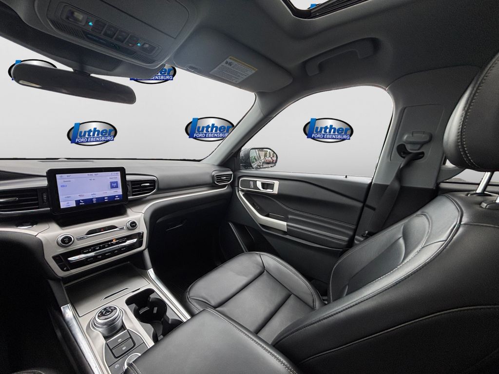2023 Ford Explorer XLT Black at Spitzer Acura