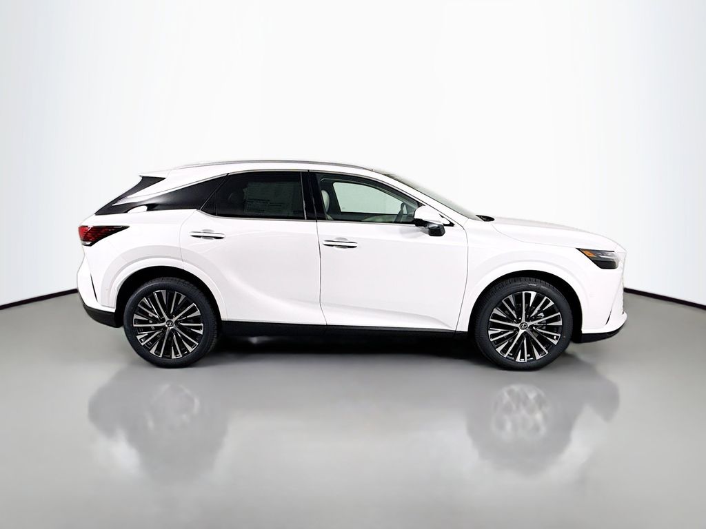 Thumbnail: 2026 Lexus RX - 4