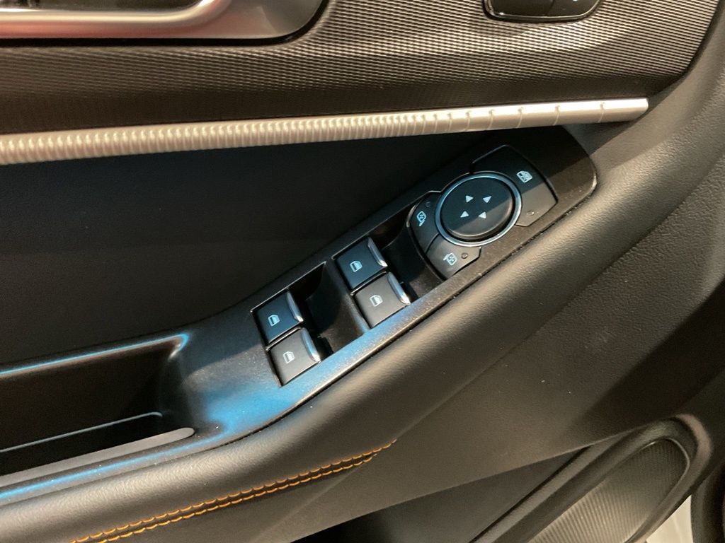 New 2026 White Ford Tremor image 8