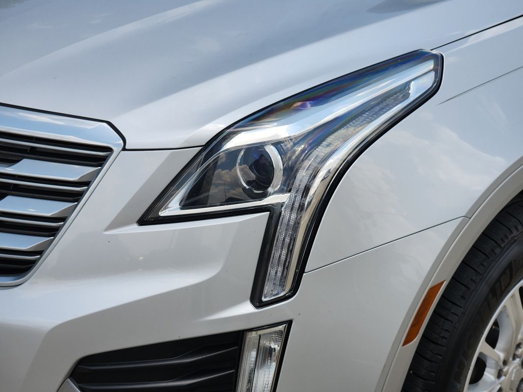 2018 Cadillac XT5 Base Silver at DeMontrond Ford