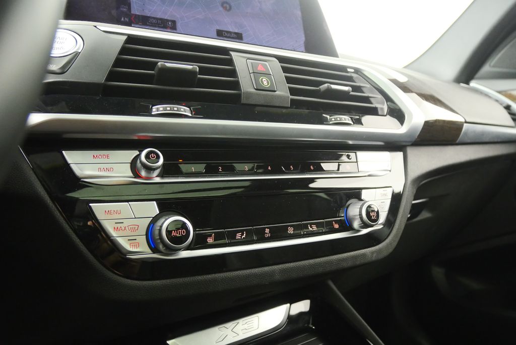Thumbnail: 2021 BMW X3 - 25
