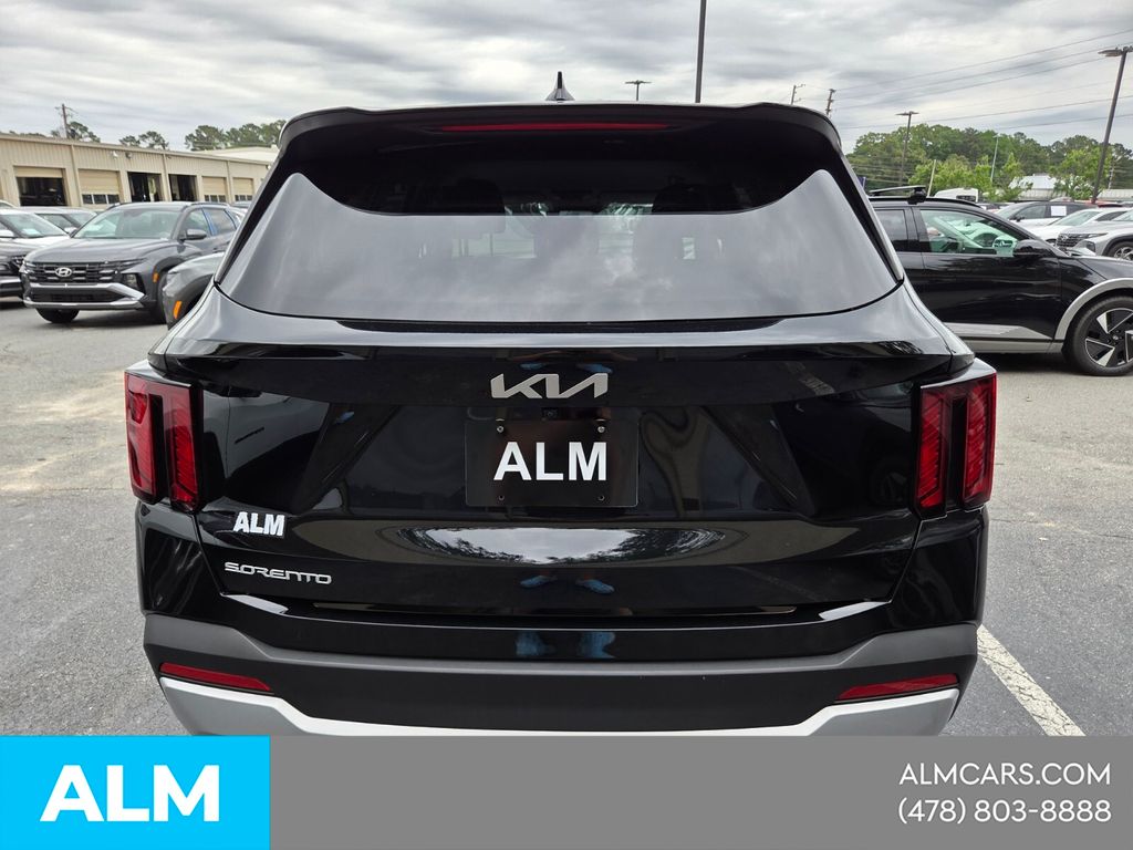 Used 2025 Black Kia LX image 8