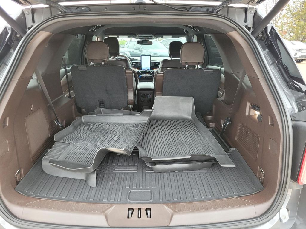 used 2022 Ford Explorer car, priced at $33,600