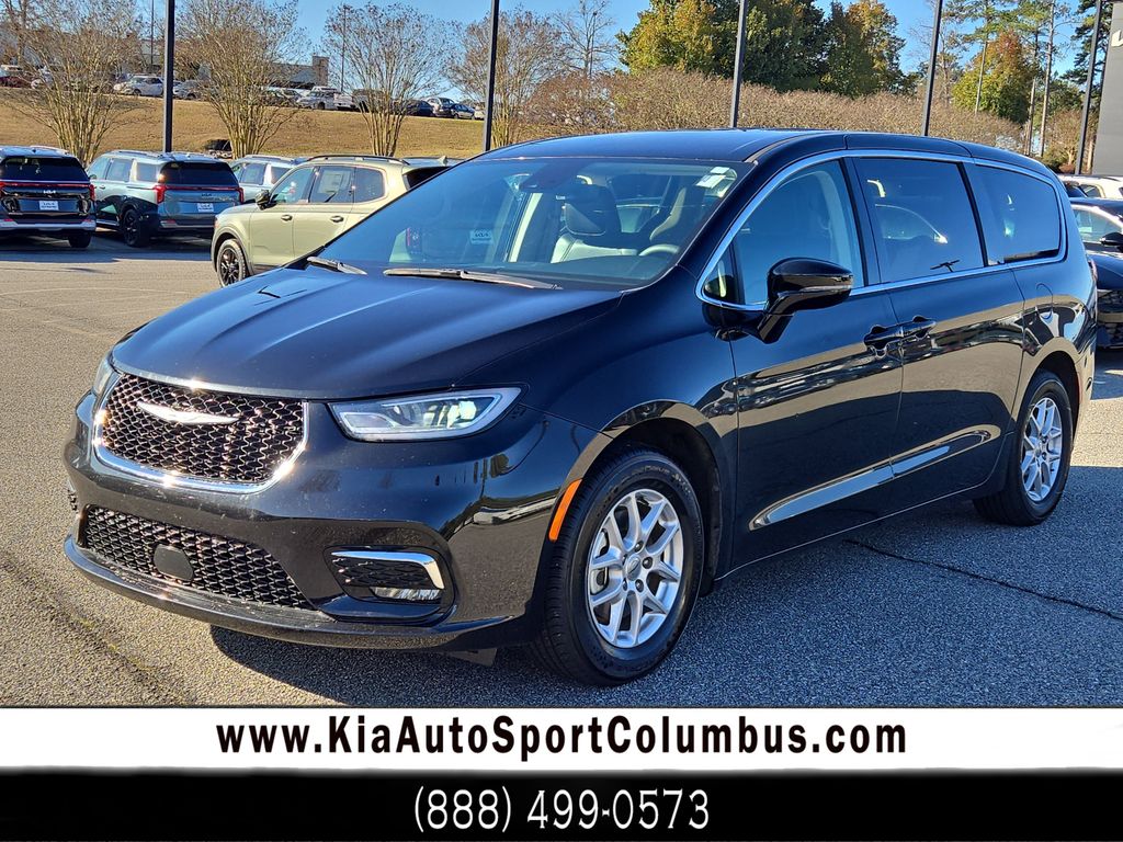 2024 Chrysler Pacifica Touring L FWD