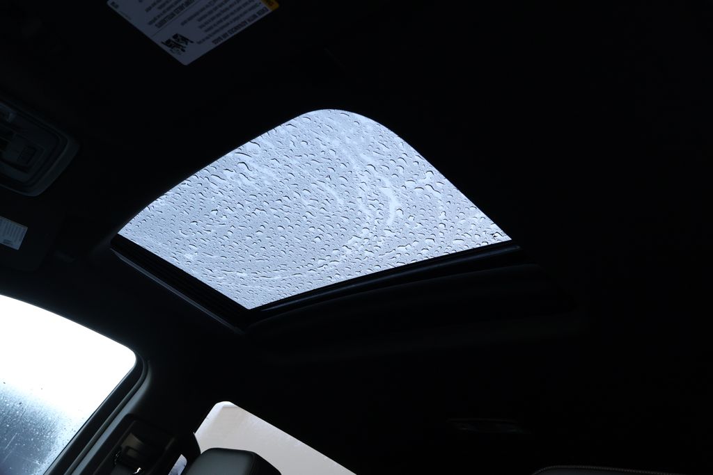 Thumbnail: 2025 Chevrolet Silverado 3500 - 18