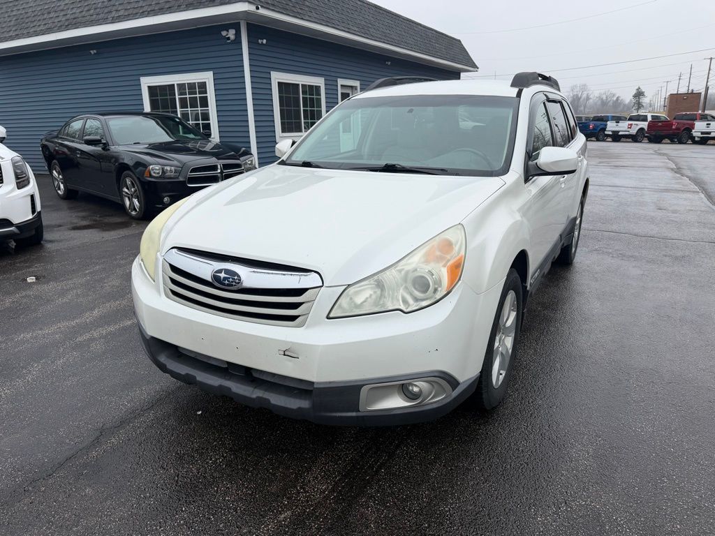 2010 Subaru Outback 2.5i Premium