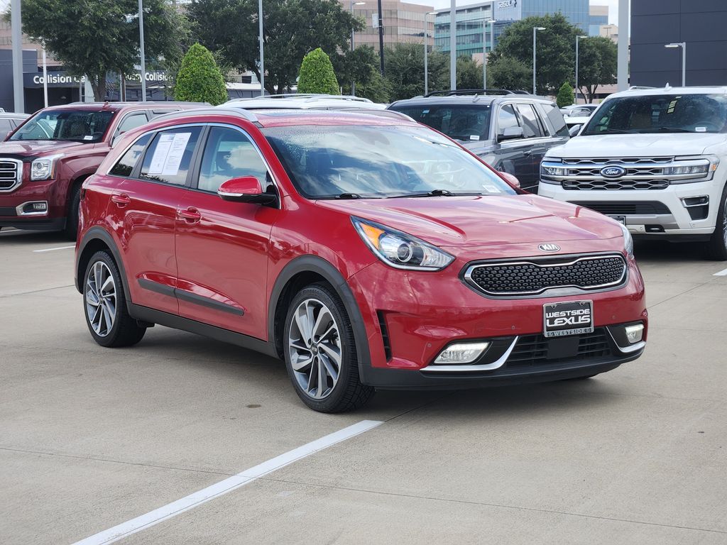 2018 Kia Niro Touring Red at Bravo Nissan