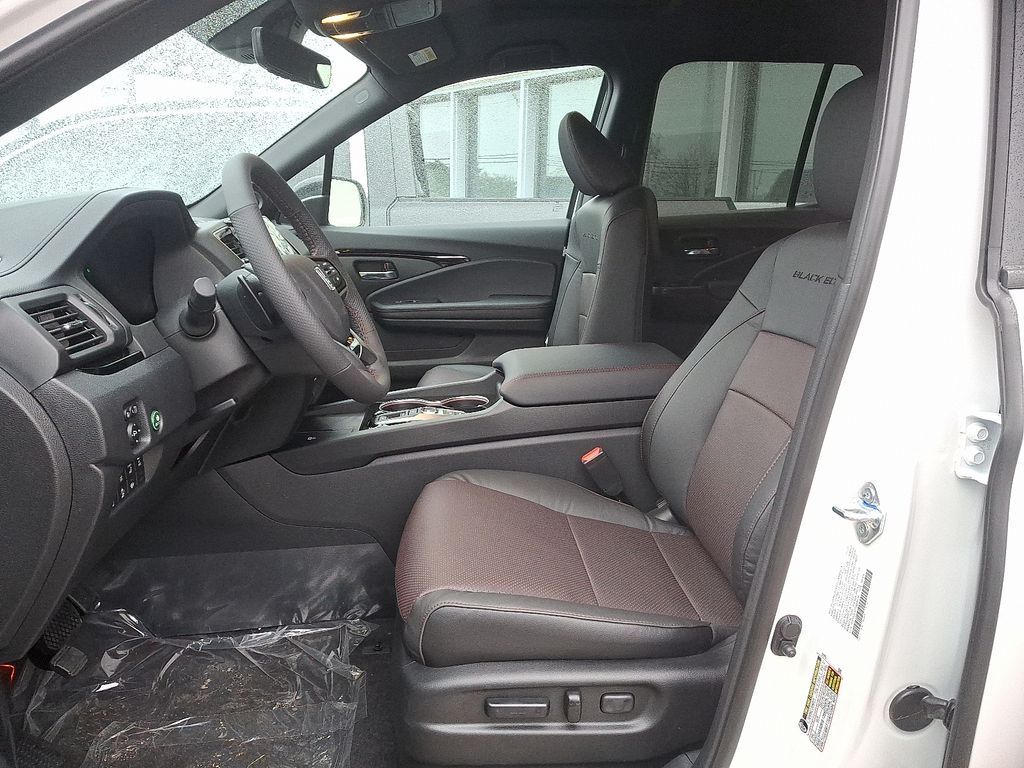 Thumbnail: 2026 Honda Ridgeline - 6