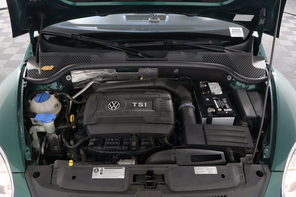 Thumbnail: 2017 Volkswagen Beetle - 15