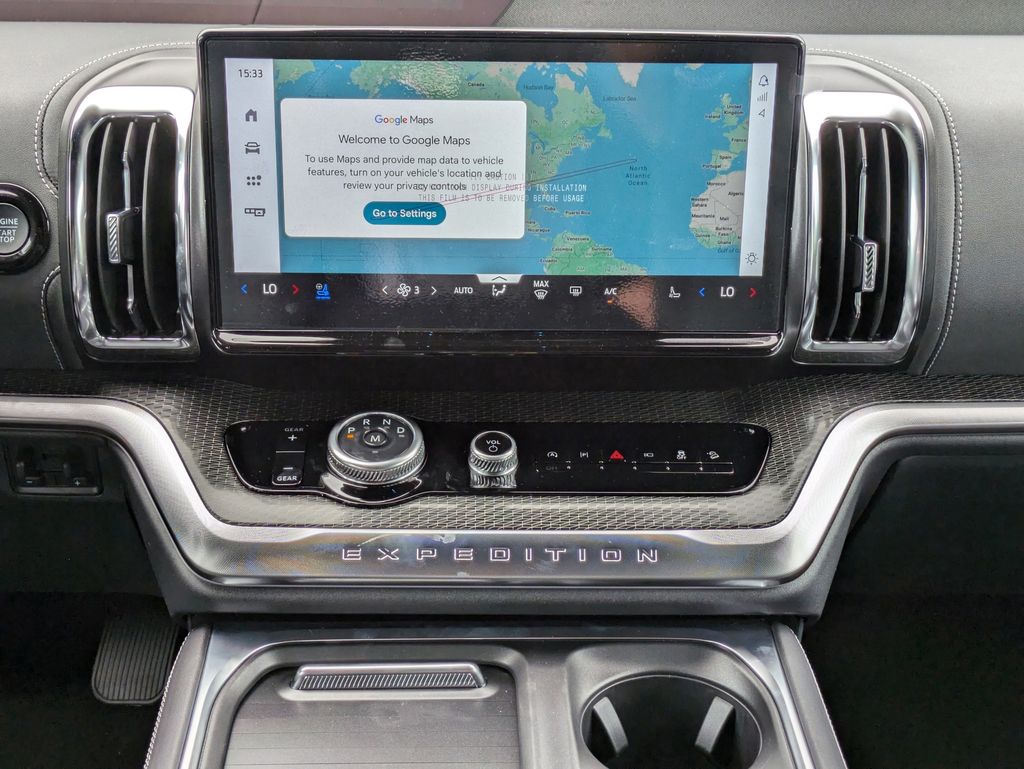 2025 Ford Expedition Platinum