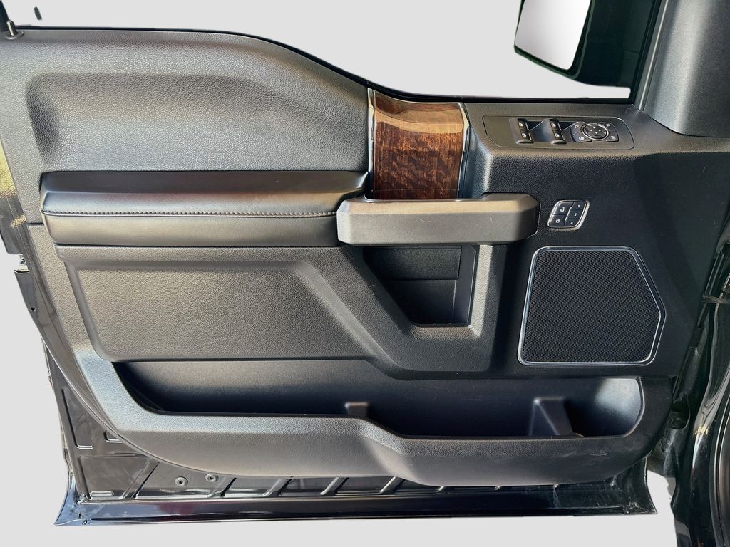 Thumbnail: 2017 Ford F-150 - 24