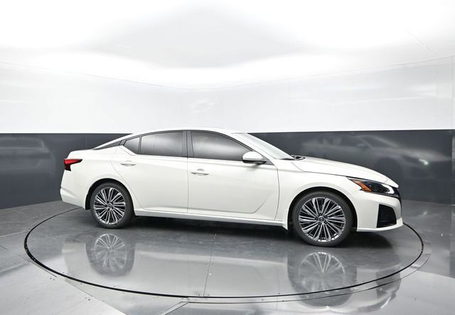 2026 Nissan Altima 2.5 SV