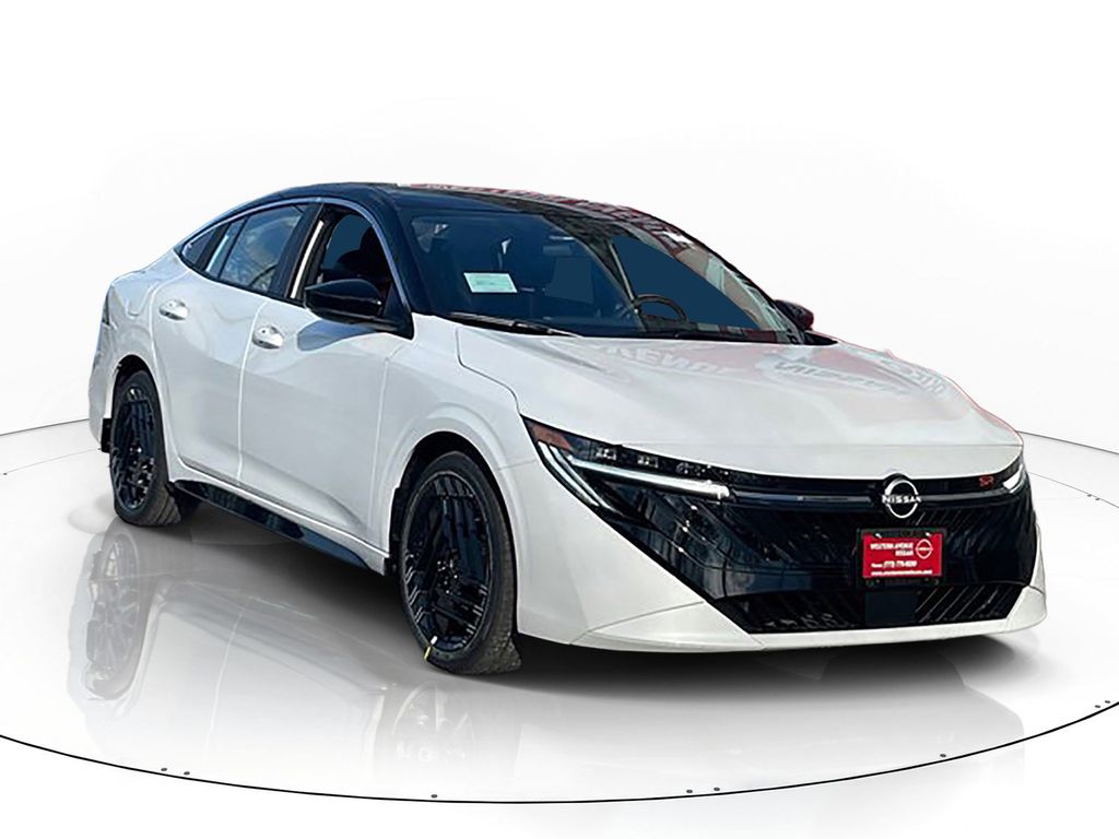 Aspen White/Super Black 2026 Nissan Sentra SR FWD Sedan Front-Wheel Drive Continuously Variable Transmission