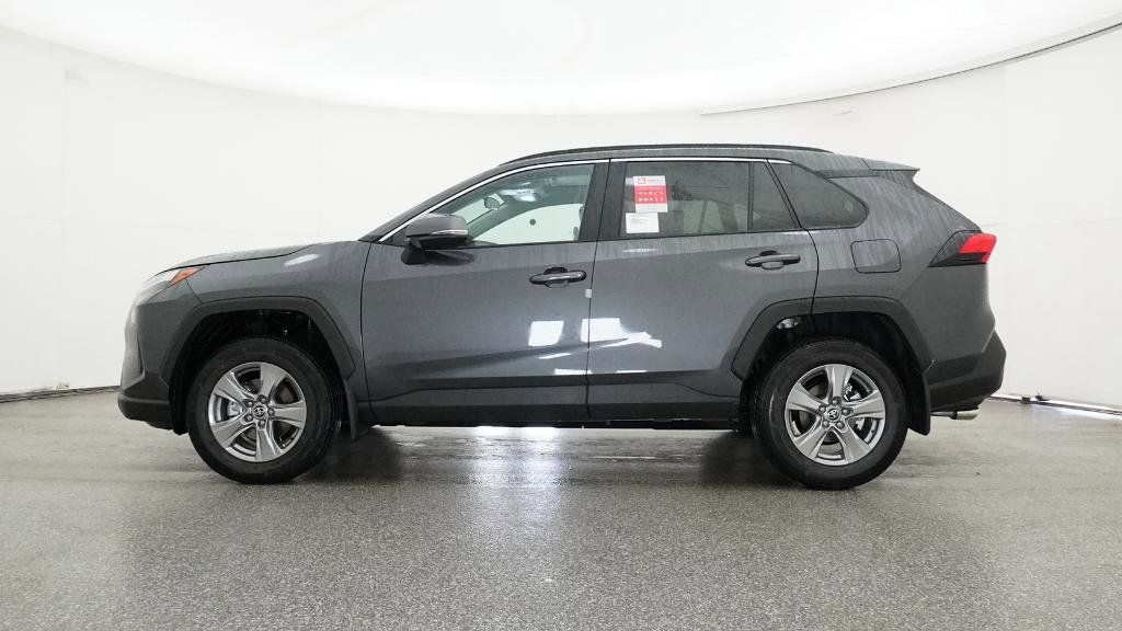 Thumbnail: 2025 Toyota RAV4 - 32