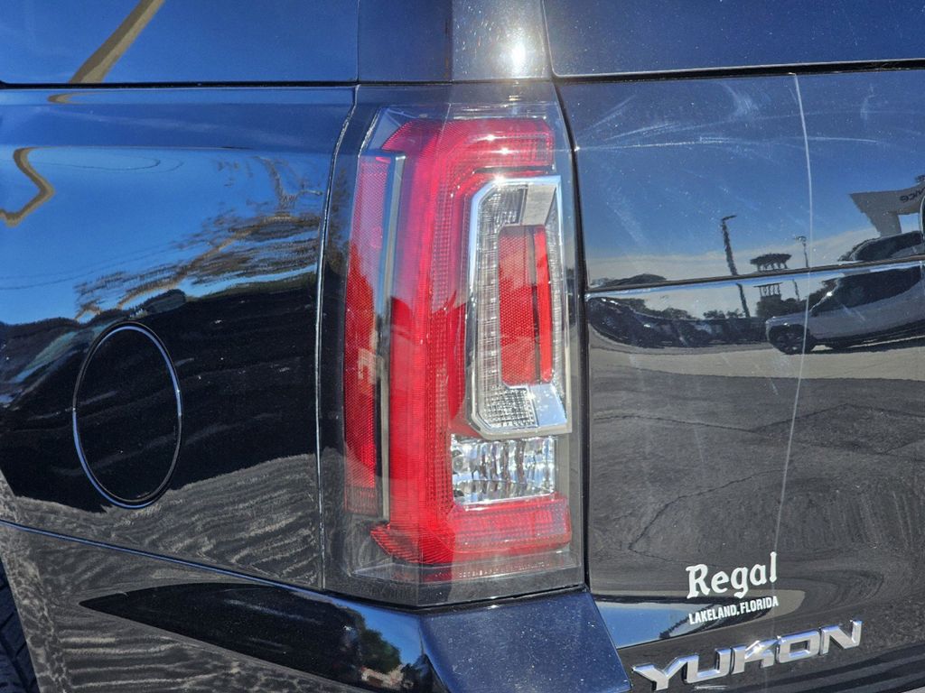 2016 GMC Yukon SLT 8