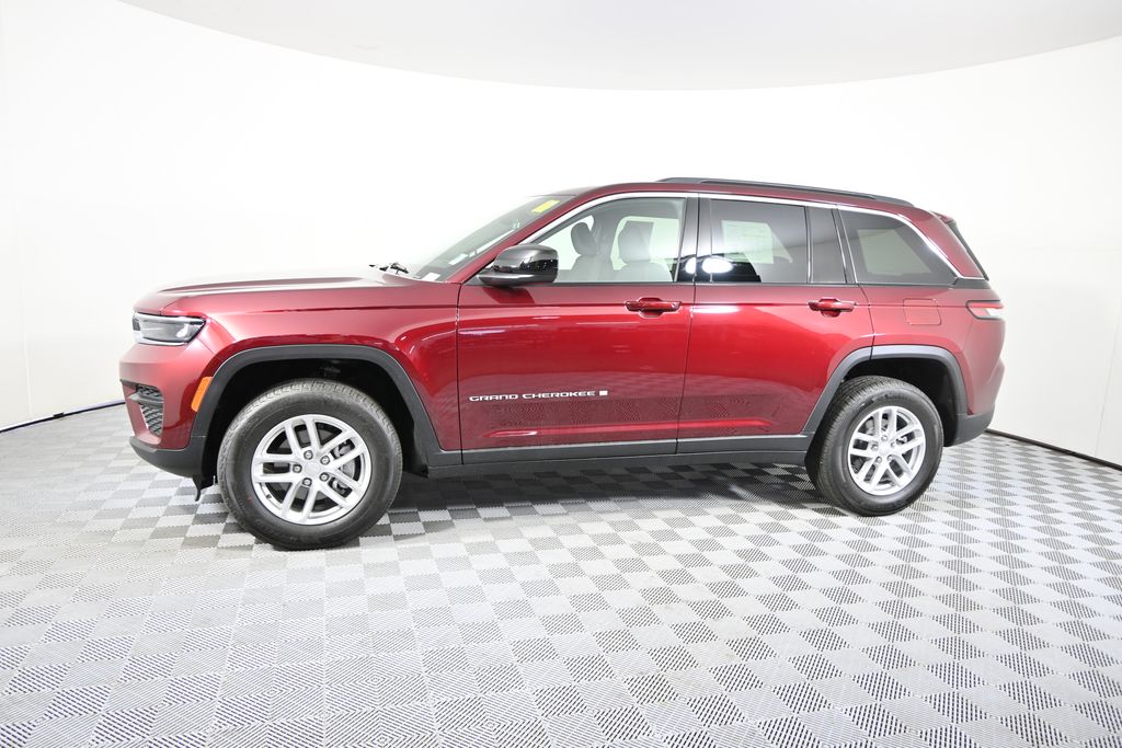 Used 2026 Jeep Grand Cherokee Laredo with VIN 1C4RJHAG4TC228570 for sale in Forest Lake, Minnesota