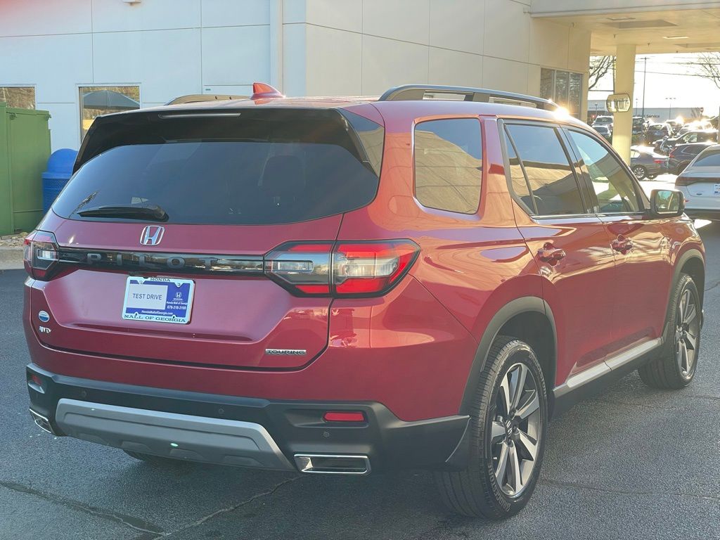 Thumbnail: 2023 Honda Pilot - 6