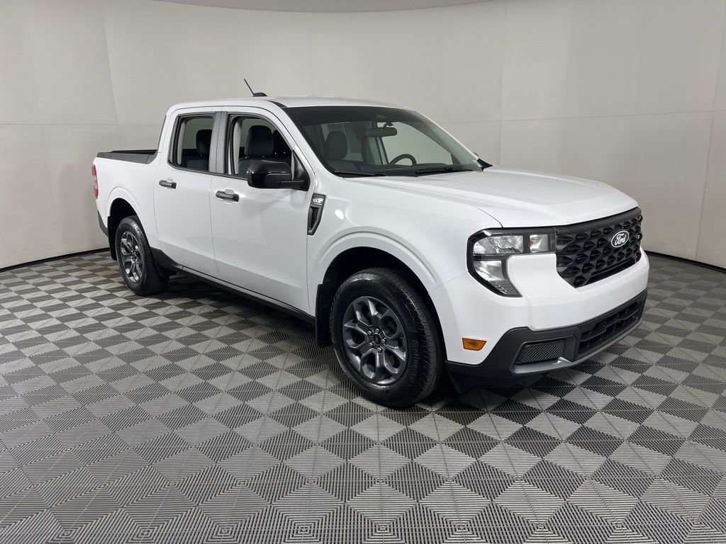 Thumbnail: 2025 Ford Maverick - 6