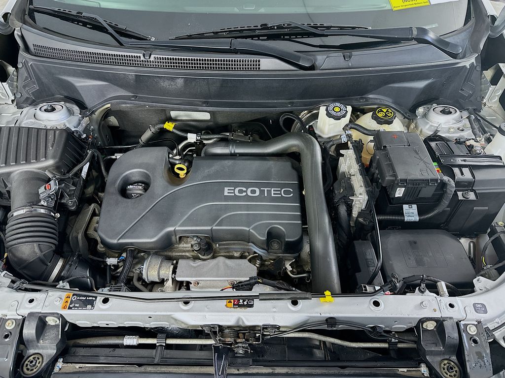 Used 2020 Silver Chevrolet LT image 31