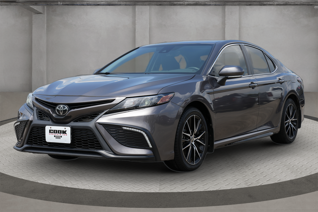 2023 Toyota Camry SE - 0