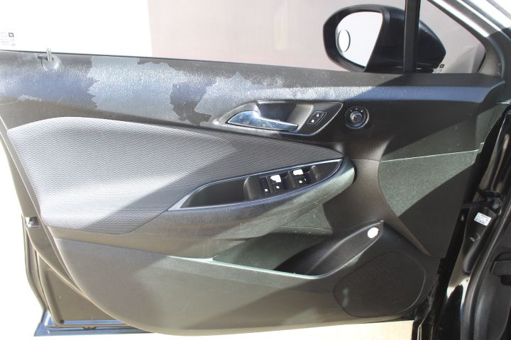 Used Car 2018 Chevrolet Cruze  Lt For Sale Under $10,000 In Georgetown, Texas