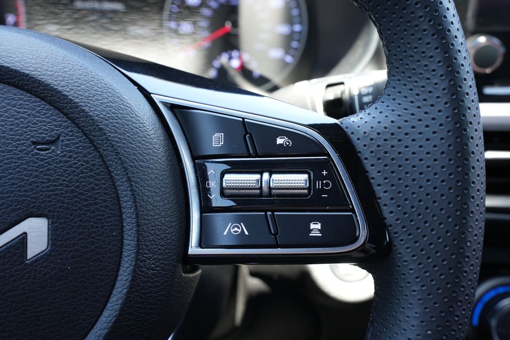 2023 Kia Forte GT-Line - 7