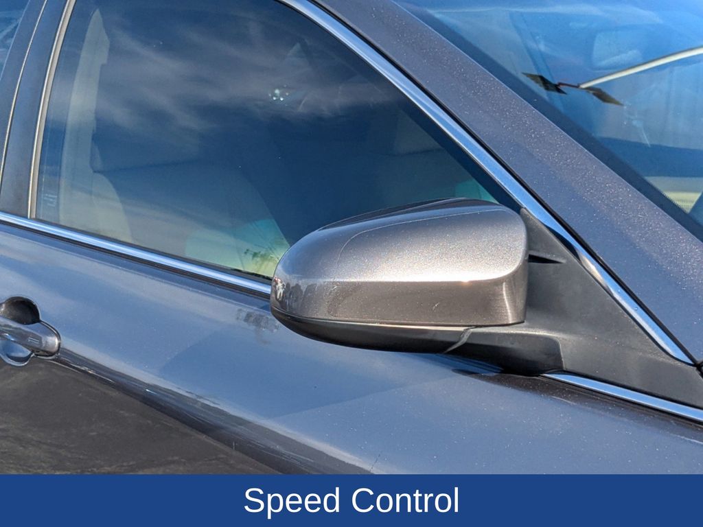 2016 Toyota Camry XLE