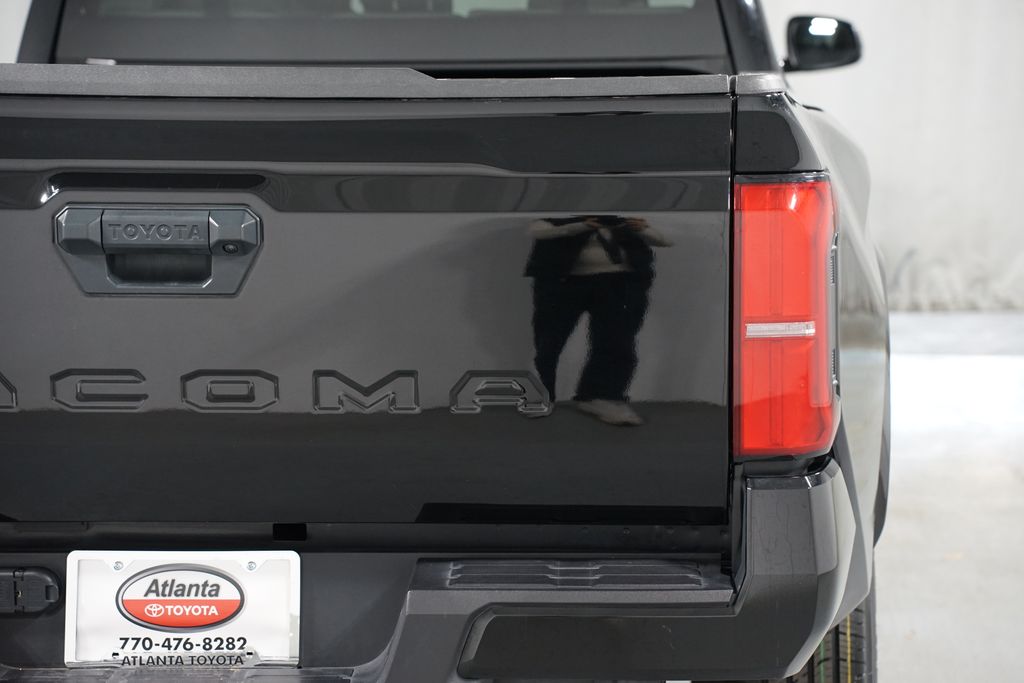 Thumbnail: 2025 Toyota Tacoma - 10