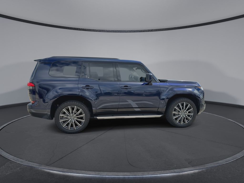 Thumbnail: 2024 Lexus GX - 9