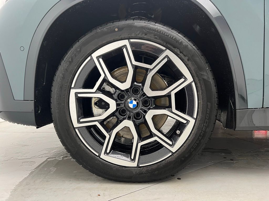 Thumbnail: 2026 BMW X1 - 7