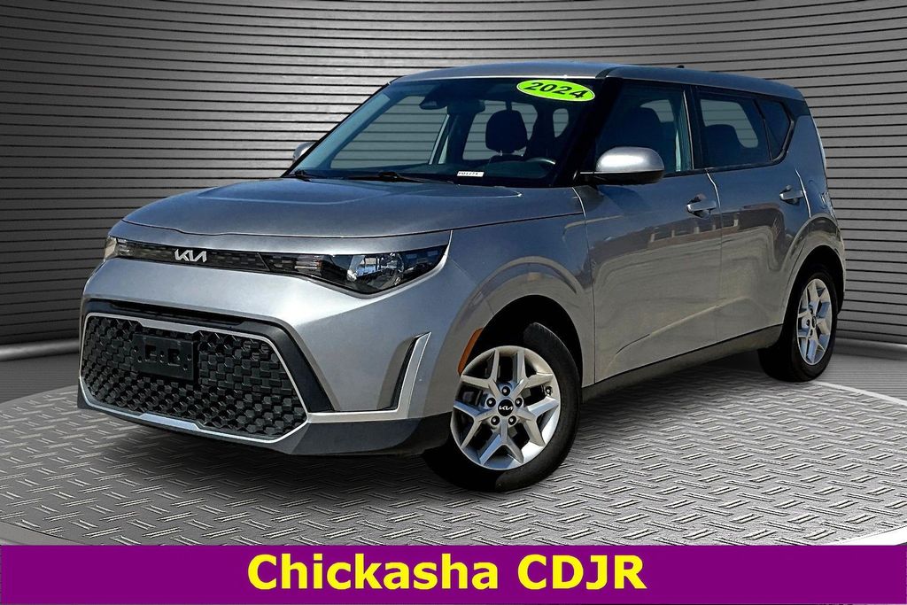 2024 Kia Soul LX FWD