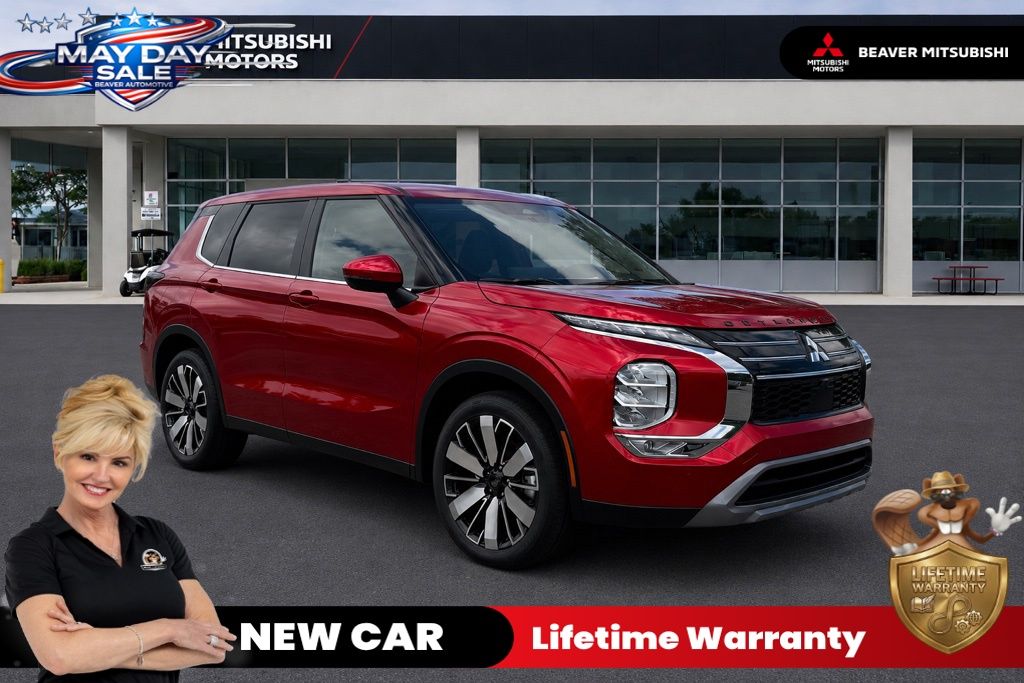 2026 Mitsubishi Outlander SE FWD's photo