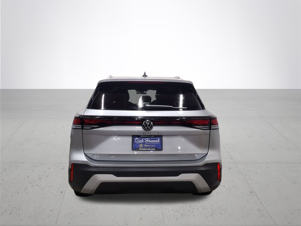 2025 Volkswagen Tiguan 2.0T SE