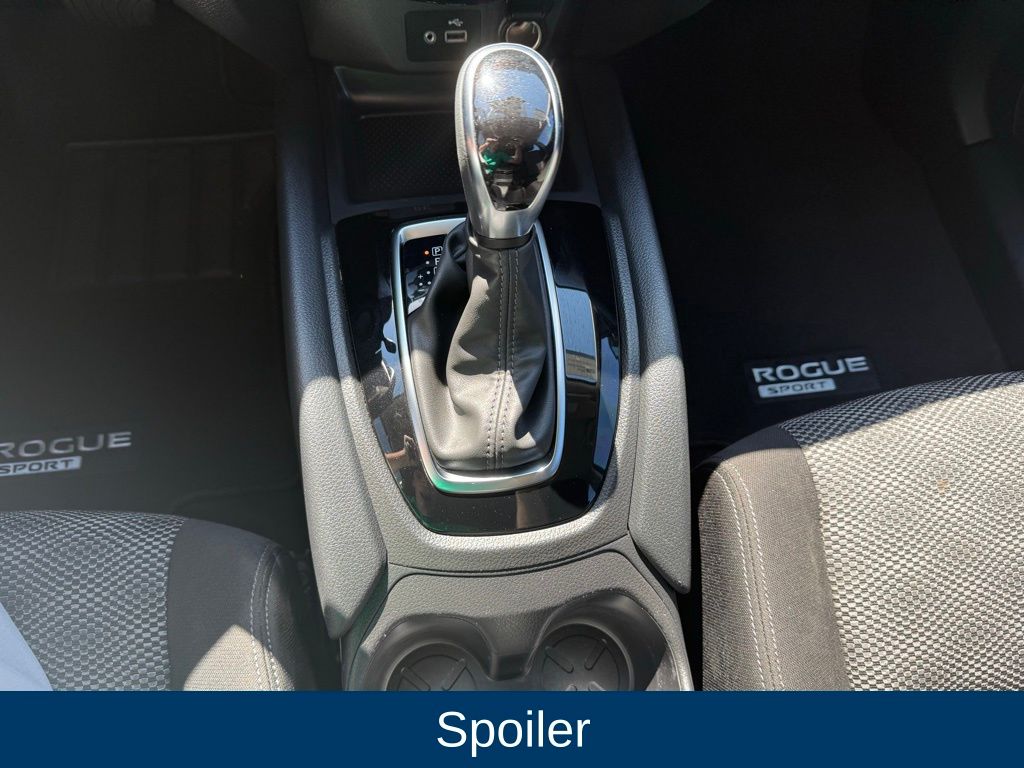 2020 Nissan Rogue Sport SV