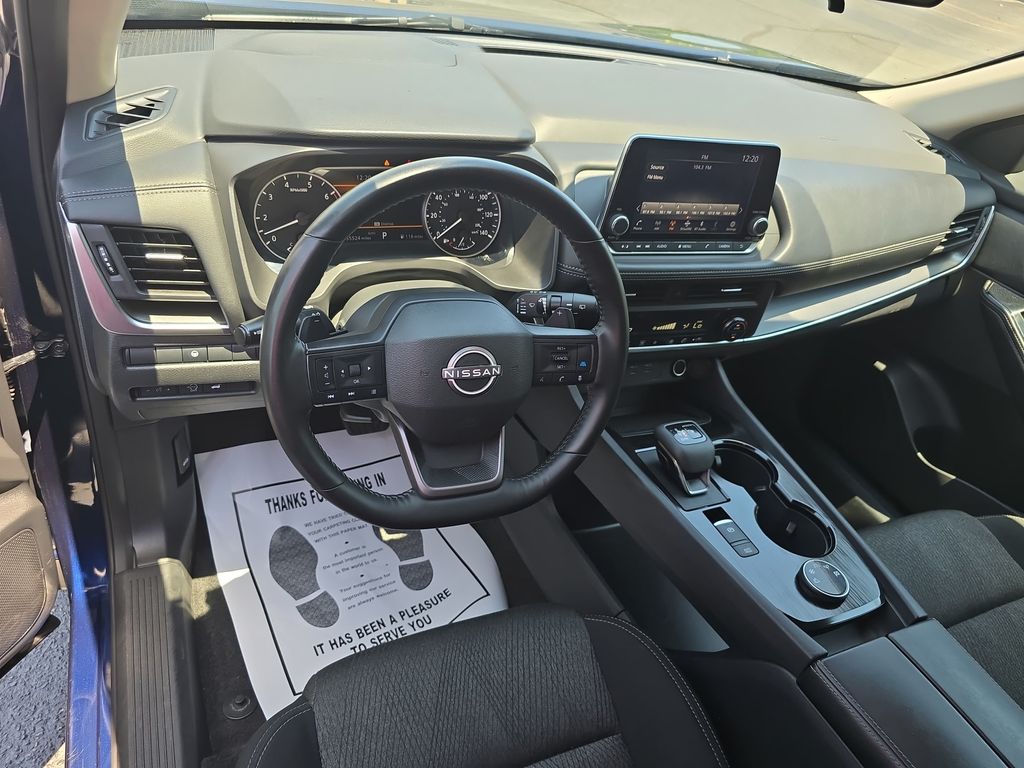 Used 2025 Nissan Rogue SUV