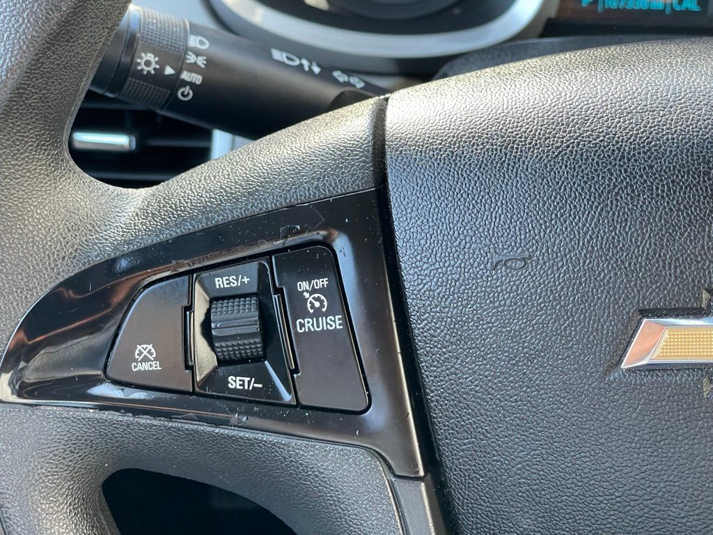 Thumbnail: 2017 Chevrolet Equinox - 16