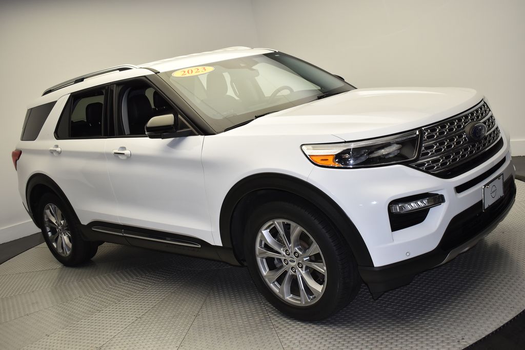 Thumbnail: 2023 Ford Explorer - 3