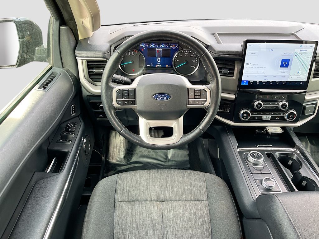 Used 2024 Black Ford XLT image 21
