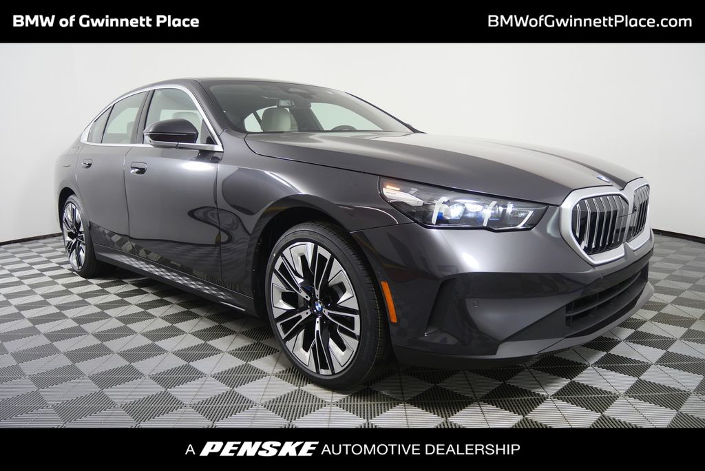 Thumbnail: 2026 BMW 5 Series - 1