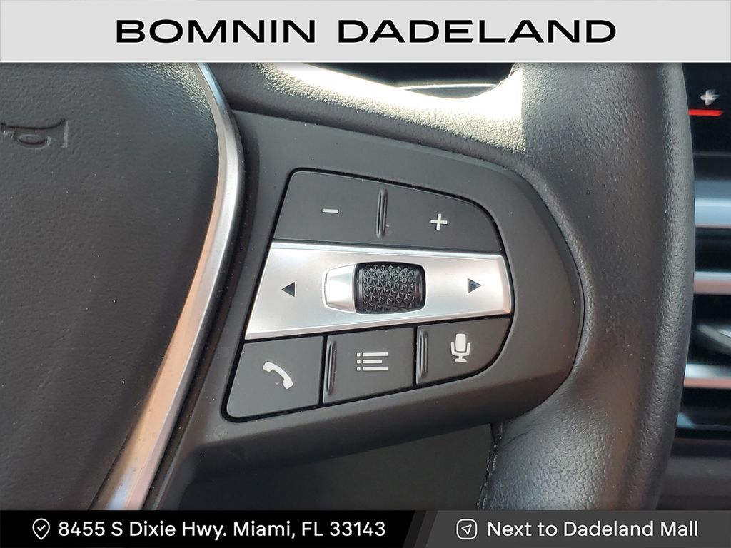 2024 BMW i4 eDrive35 photo