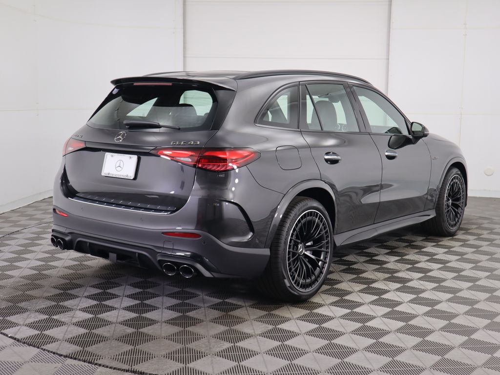2025 Mercedes-Benz GLC 43 AMG 5