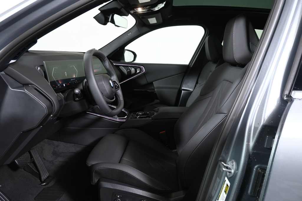 Thumbnail: 2026 BMW X3 - 3