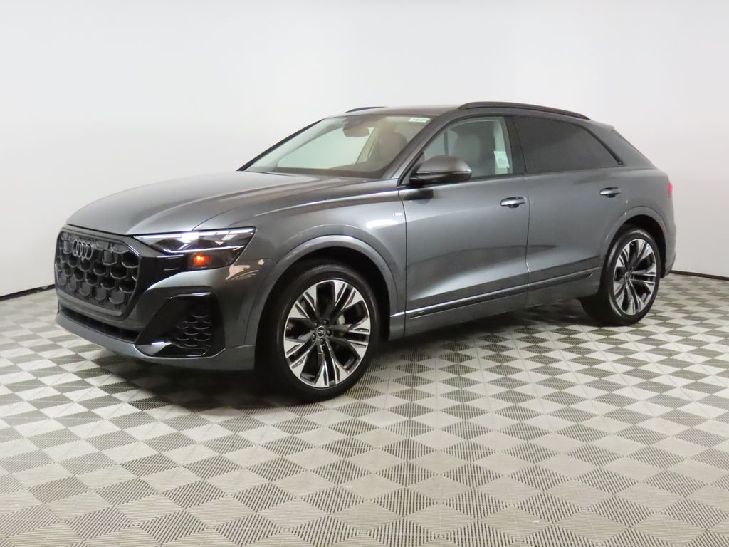 Thumbnail: 2026 Audi Q8 - 1
