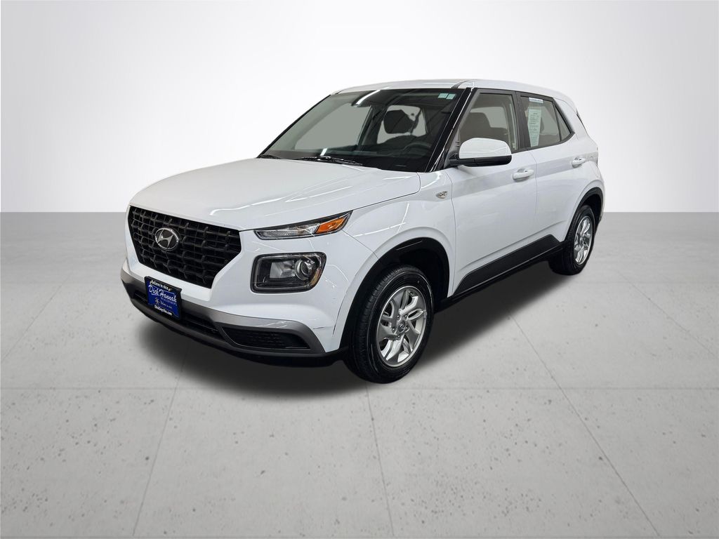 2022 Hyundai Venue SE
