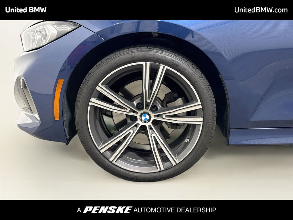 Thumbnail: 2024 BMW 3 Series - 2