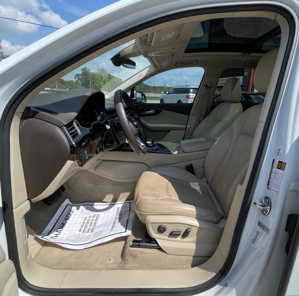 2017 Audi Q7 2.0T Premium Plus White at Autostrade
