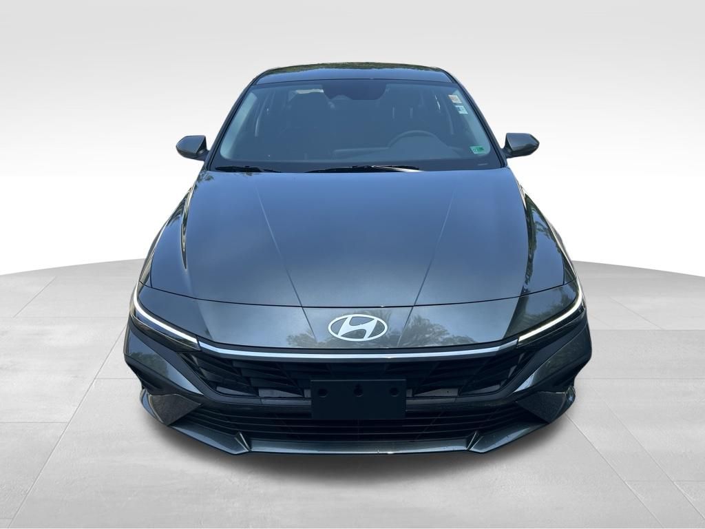 Certified Used 2026 Gray Hyundai Blue image 10